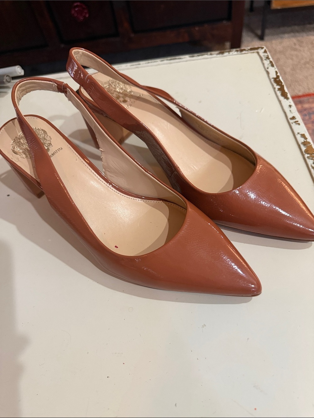 Vince Camuto Hamden 9.5 Cognac Patent Leather Slingback Point Toe Pumps